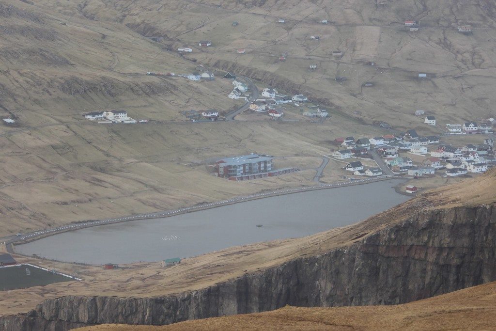 Útsýnið frá Eggjunum, yvir Vatnið í Vági